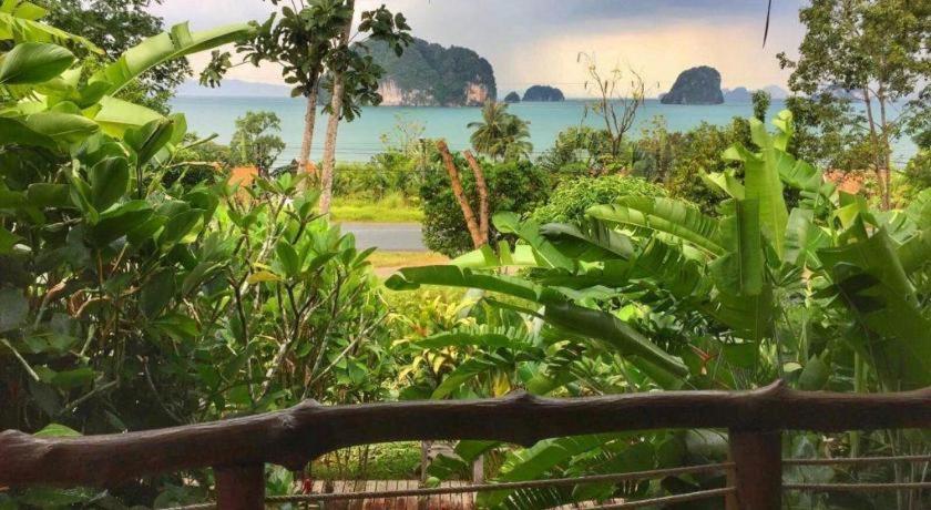 Khaothong Terrace Resort 3*